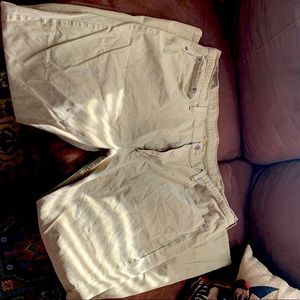 Levi & Strauss Beige Jeans